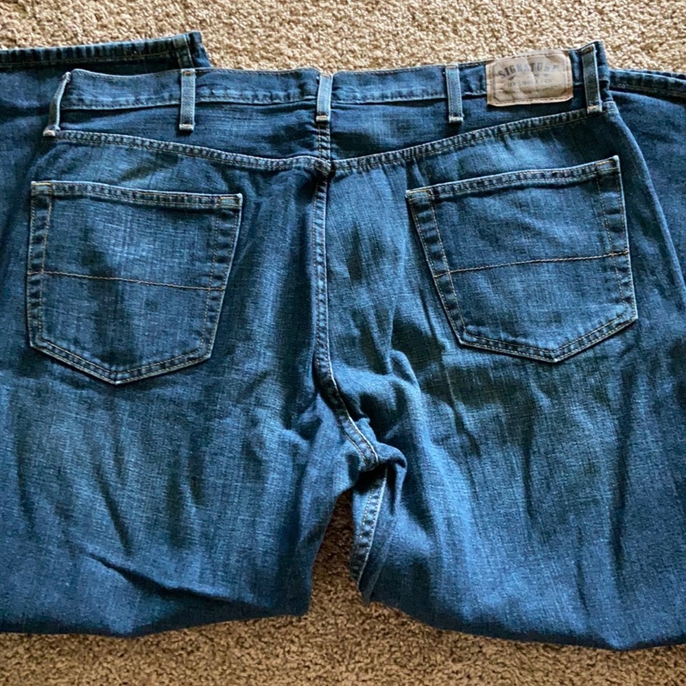 Levi’s Strauss & Co Relaxed Fit